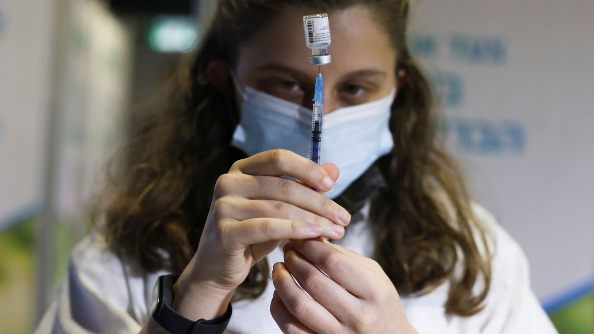 Vakcíny fungují, hlásí Izrael